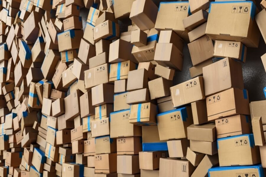 picture of a warehouse full of boxes